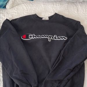 Champion crewneck!